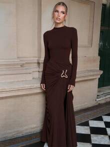 Vestido otoño invierno unicolor cuello redondo manga larga adornos metálicos plisado ajustado elegante estilo europeo para mujer - Marrón - Ver 4