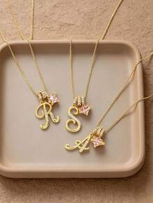1 pieza Collar de acero inoxidable dorado con colgante de corazón rosa, letra personalizada y circonita cúbica exquisita, collar con letra de nombre simple, regalo de moda para novia, mamá, familia, amiga, hija, adecuado para aniversario, Día de San Valentín, Día de la Madre, cumpleaños, graduación, uso diario, boda, baile de graduación - Plateado - Ver 10