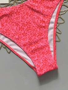 Conjunto de bikini de 2 piezas con tirantes finos, cuello halter, base negra, lunares blancos y estampado aleatorio dulce y lindo con corte alto en los laterales para mujer, primavera/verano 2026 - Multicolor 5 - Ver 4
