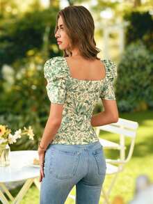 Blusa de mujer casual y elegante con estampado floral romántico y cuello en V, manga abullonada, para primavera/verano.Blusa floral de verano, blusa de primavera, blusa de manga abullonada, blusa floral, Blusa floral francesa suave del verano 2026 con cuello de corazón, manga abullonada y ajuste ceñido, blusa de manga corta linda para vacaciones, camisa delgada versátil para uso diario - Verde - Ver 2