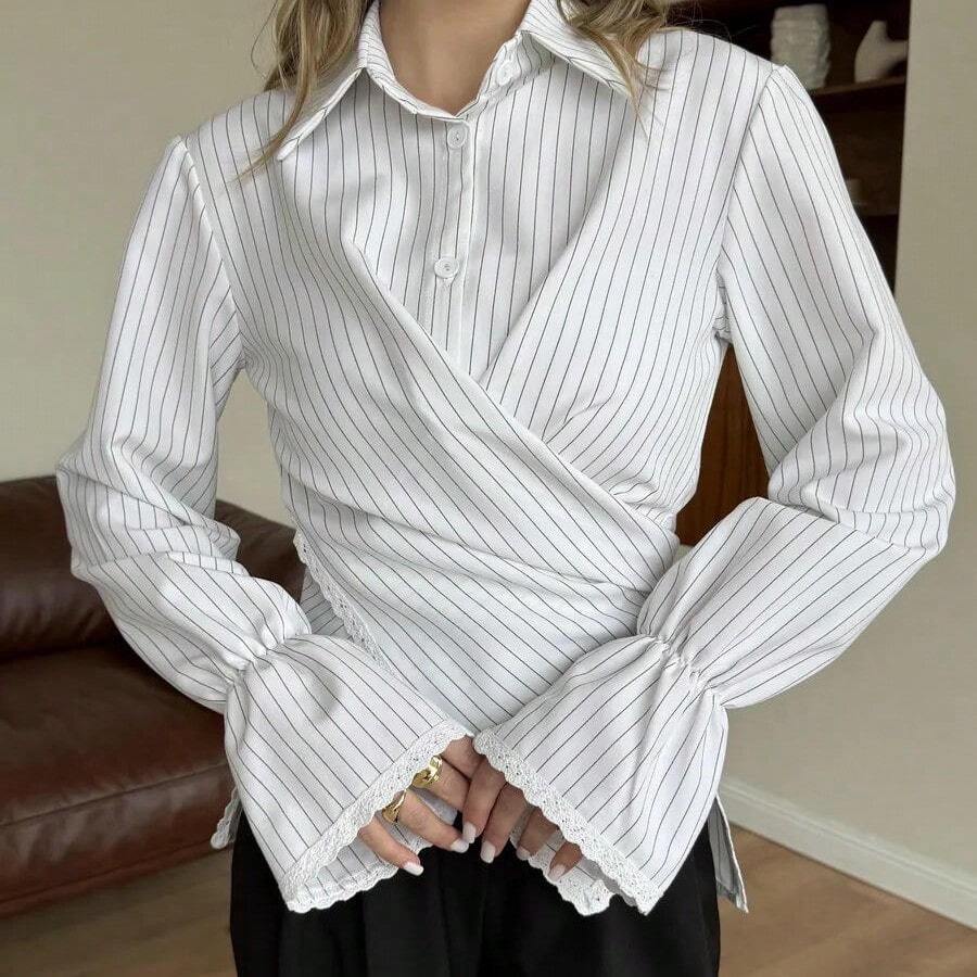 A Sophisticated Coffee, Apricot, Blue, Red, Pink Or White Striped Long-Sleeve Shirt With A Flattering Waist-Cinching Cut And A Unique Cross-Front Design – Elevating Casual Elegance For Evening Parties, Work-From-Home Lounging & Everyday Chic. Elitara Dresses Elitara - 白色 - 查看 1