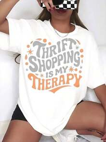 Shopping At Thrift Stores Is My Therapy, Women's Graphic T-Shirt, Plus Size Casual Top, Modern Print T-Shirt, Everyday Wear, Comfortable Fit, Women's Blouses Shirt - 白色 - 查看 1