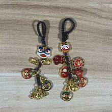 1 pezzo Autentico ornamento appeso in stile feng shui per la ricchezza, include ciondolo Pi Xiu e Cai Shen, adatto per chiavi, borse, telefoni - Antico design a tre bestie che mordono il giada, regalo di compleanno perfetto, stile casuale - 1PC - Visualizzare 8