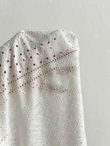 Blusa casual y versátil para mujer de estilo francés, de punto blanco con jacquard, cuello en V con cordón, manga corta y ajuste ceñido - Blanco - Ver 5
