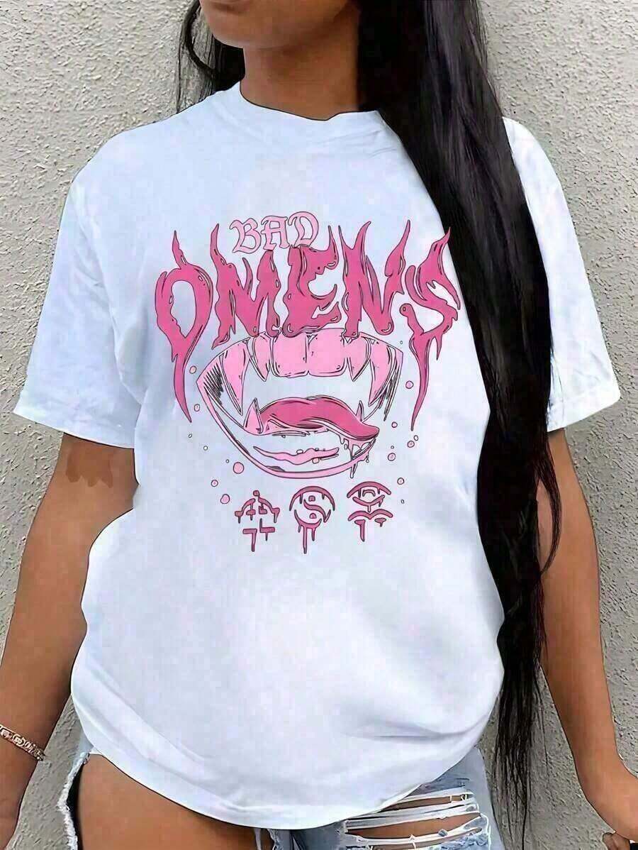 Summer Tops 2026, 1 Piece, Women's Hip-Hop Short Sleeve T-Shirt, 100% Pure Cotton, One-Sided Print T-Shirt, "Omen, Interesting Printed Pattern". Y2K Print Short Sleeve Sports T-Shirt, Urban Retro Hip-Hop Style. Suitable For Valentine's Day In Spring, St. Patrick's Day Gifts In Summer, Party Favors, And Back-To-School Essentials. Casual Neutral Crew Neck T-Shirt. Roomy And Comfortable. Loose And Comfortable Cotton T-Shirt. - 白色 - 查看 1