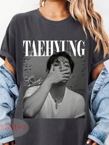 Women T-Shirts - Black - View 7