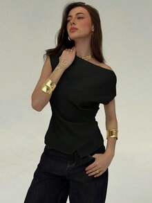 Blusa de oficina para mujer con cuello de barco, mangas cortas y corte cropped en color beige - Negro - Ver 1