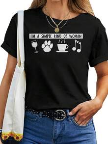 Camiseta Gráfica Y2K para Mujer - Soy un Tipo de Mujer Sencillo con Estampado de Huellas de Pata, Taza de Café, Copa de Vino y Notas Musicales - Camiseta Suave para Uso Diario - Esencial para un Atuendo Casual, Camisetas para Mujer, Ropa de Ocio, Camiseta con Estampado Divertido, Tela Elástica, Estilo de Fin de Semana, Diseño Retro, Camiseta Transpirable, Top de Manga Corta para Gimnasio, Tops para Mujer - Negro - Ver 1