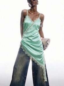2026 Nuevo vestido minimalista de primavera/verano para mujer, vestido corto de tirantes finos con bajo asimétrico de encaje de contraste de unicolor, azul marino - verde menta 2 - Ver 5