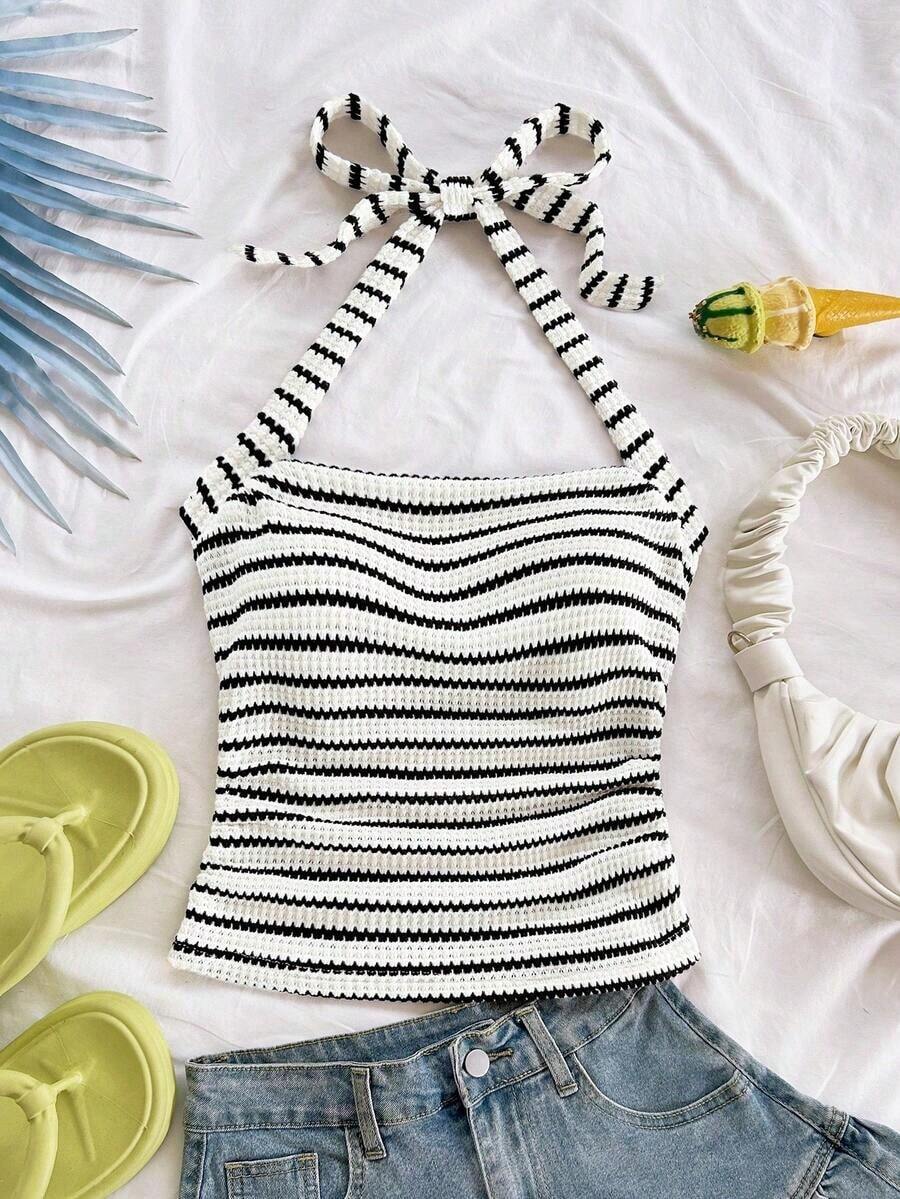 Parte superior corta ajustada con cuello de halter casual para vacaciones de mujer, verano de mujer, sin espalda, ropa de vacaciones de mujer, lunares, primavera de mujer, verano, parte superior para salir de mujer, vacaciones de mujer - Blanco y Negro - Ver 1