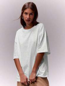 Camiseta de cuello redondo suave y oversize, parte de un armario cápsula casual, camiseta oversize para uso diario, aeropuerto, vuelta al colegio, elegante para primavera y verano, vacaciones - Gris 2 - Ver 1