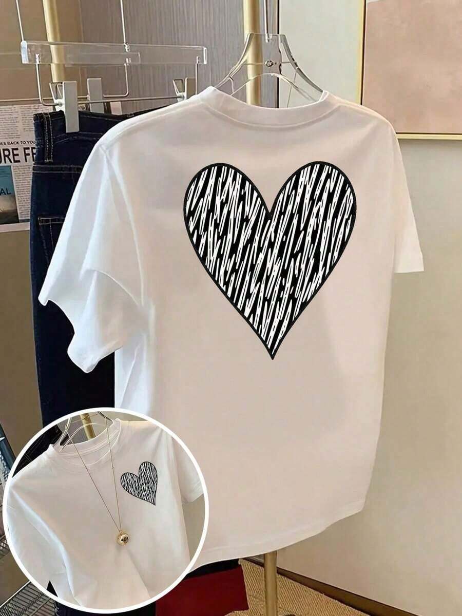 Camisetas de talla grande para mujer - Camiseta de corte holgado con hombros caídos, camisetas casuales de manga corta, camiseta para mujer, estampado de corazón en la parte delantera y trasera, estampado de cebra a la moda de manga corta, diseño personalizado con patrón de doble cara, ropa de uso diario para mujer - Camiseta casual de cuello redondo, ajuste cómodo, adecuada para ocasiones casuales y deportes, transpirable y cómoda. - Blanco - Ver 1