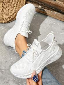 White Women Knit Slip On Platform Sneakers, Lightweight Non-Slip Thick Sole Tennis Walking Running Shoes - 白色 - 查看 2