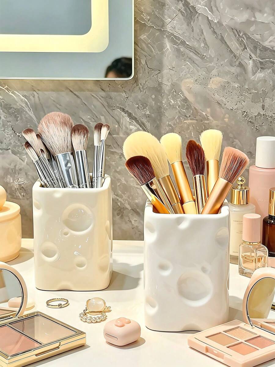 1 pezzo Supporto per pennelli da trucco in resina bianca rialzata e rotonda, può contenere pennelli da trucco, matite ecc., adatto per il tavolo da toeletta, può contenere pennelli per ombretti, pennelli per sopracciglia, matite, scelta regalo ideale, adatto anche per l'inverno, decorazione per la casa, decorazione per matrimoni, scatola per gioielli, decorazione per feste, San Valentino e compleanni - Multicolore - Visualizzare 1