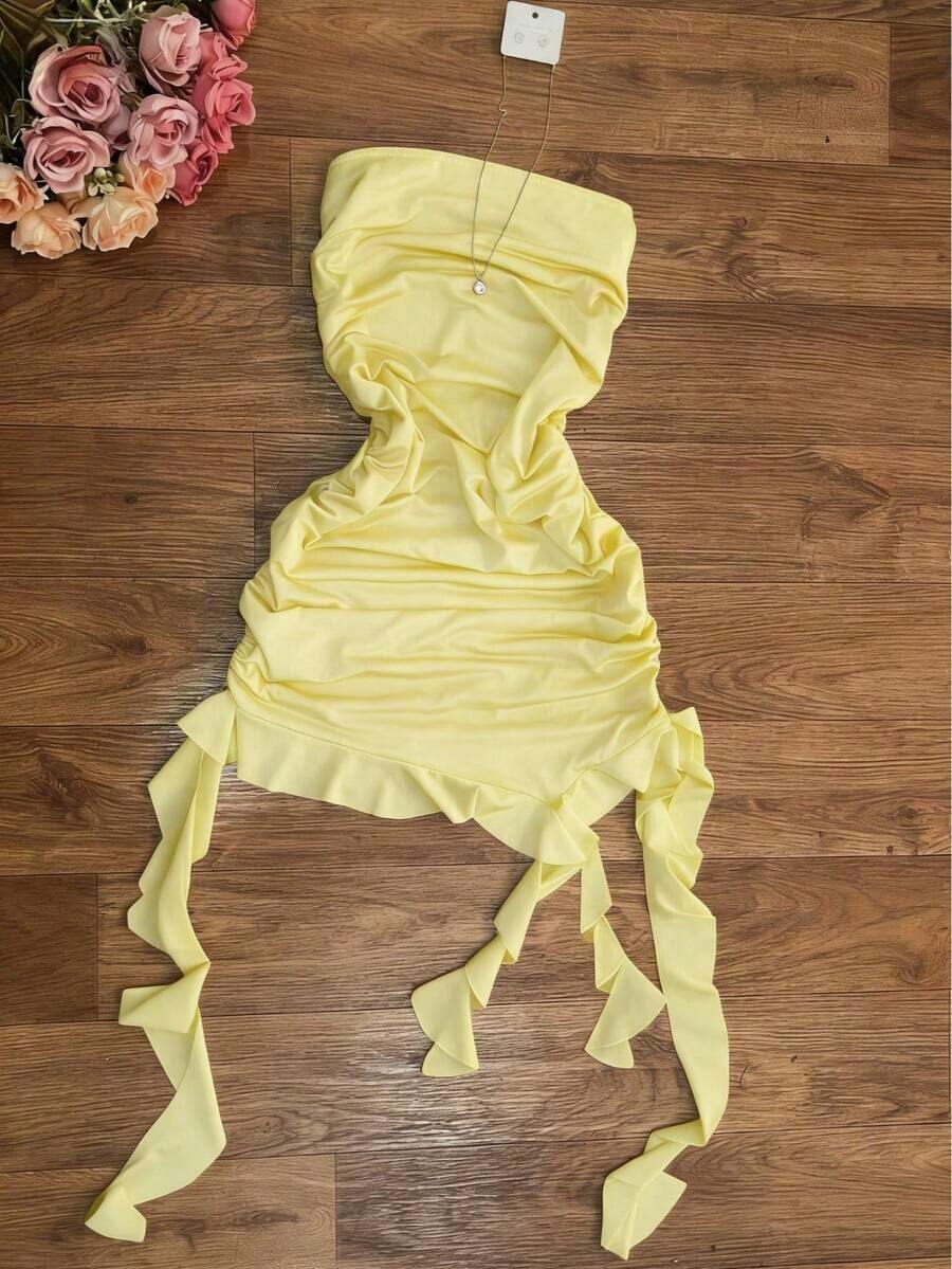 Elegante vestido ajustado de color vino tinto con cuello halter, con diseño asimétrico y fluido, perfecto para fiestas, vacaciones en la playa, festivales de música, salidas y citas, vestido ajustado de verano para mujer, vestido de fiesta para mujer - amarillo ganso - Ver 1