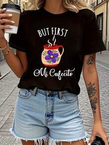 Camiseta de talla grande con gráfico de taza de café floral "Wo But First My Cafecito", top casual de manga corta y cuello redondo con estampado de letras drtidas, camiseta ligera de primavera verano para amantes del café, camiseta de café, atuendo de diario, estampado drtido, material suave - Negro - Ver 2