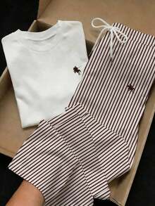 2 piezas Conjunto de top de manga corta con estampado floral bordado falso y rayas y pantalones a rayas, atuendo casual adecuado para el uso diario, citas, fiestas, otoño/invierno/verano, Navidad, Año Nuevo, Acción de Gracias, fiestas, bodas, - Multicolor 10 - Ver 1