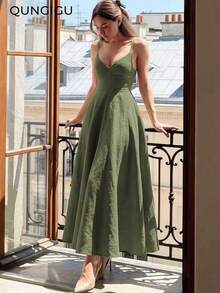 Vestido midi elegante de mujer con cuello en V, vestido de tirantes de mezcla de lino con corte evasé y espalda descubierta, adecuado para vacaciones, playa, boda, fiesta de cóctel - Verde militar - Ver 2