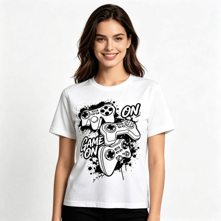 Tops para mujerEsta Chaqueta holgada estampada para niñas presenta un diseño de controlador de videojuegos con efecto de salpicaduras de pintura y la palabra GAME impresa en tinta en las mangas. El diseño casual de hombros caídos lo hace adecuado para la escuela, competiciones de deportes electrónicos y uso diario informal. Un gran conjunto de verano para adolescentes. - Blanco - Ver 1