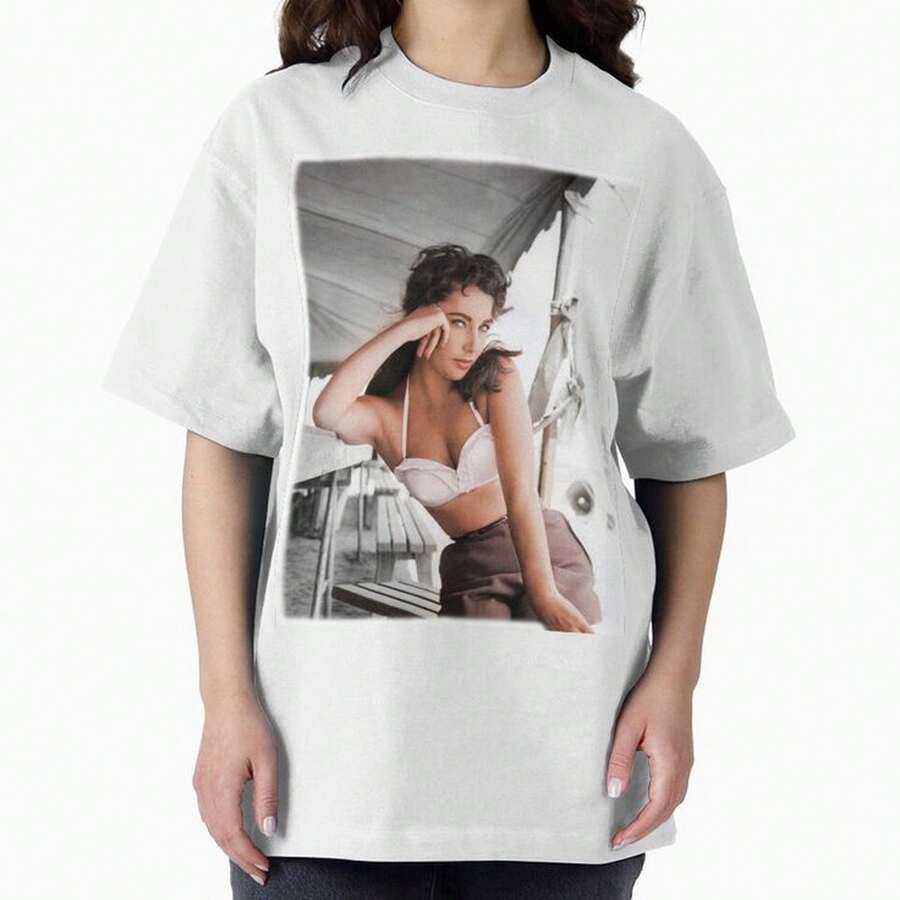 Camiseta extragrande Dreamy Liz220G C1AmiS1eta de AL1Godn esencial uniS1ex, 220 g de suavidad úniC1A. PensA1DA1 Para A1DAptarse a todaS1 Las perS1onas, hombres y mujeres por igual. Tela duradera de gran C1Alidad, listA1 Para cualquier corte, D1ELIC1A1DA al tacto pero construidA1 Para resistir. TopS1 Ligeros mujer, conjuntos otoñales, ropa de vaC1Aciones, disfraces de new years para ella. - Blanco - Ver 1