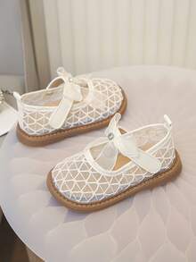1 Pair Girls' Hollow Mesh Breathable Shoes, Decorated With Bows And Rhinestones, Soft Rubber Sole, Round Toe, Single Strap, Flat Heel, Sweet Princess Style Mary Jane Mesh Shoes, Suitable For Summer Daily Wear, School, Parties, Weddings, And Banquets - Beige - View 4