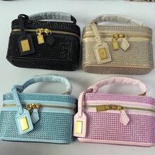BV Bottega Bang Bang Bolso de mujer tejido a mano de cuero genuinodebolso de manotipocuboconpatróntejidoparamujer,bolsodemarca,elegantebolsodemanoparaseñorabolsaderegaloexquisita,bolsodebolso de manodelujoparamujer,bolsocruzadodemodaparamujer,adecuadoparachicas,estudiantesnivel universitariodamasdeoficina,madresdemedianaedadparausodiario,comprasoficina,clase,reuniones,citas,actividadesalairelibretambiénunregaloidealparabolso de mujerdemanocondiseñodeserpientedelamarcaJWPEIparamujer,modelo206,nuevacoleccióndeprimavera,bolsodealtaGamma. - color burdeos con estampado de cocodrilo - Ver 5