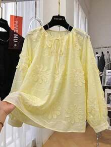 Long-Sleeved Blouse With 3D Floral Embroidery, New Early Spring Design, Loose Casual Top For Women - 黃色 - 查看 4
