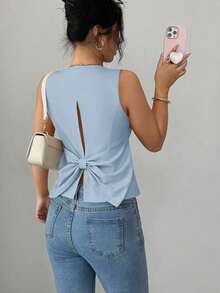 Camiseta de tirantes de mujer de algodón a rayas con lazo y escote en V sin espalda.Ajustada y que realza la figura, muestra por completo el encanto femenino.Adecuada para otoño e invierno, es una opción ideal para citas, vacaciones, ir al - Celeste - Ver 2