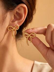 3/6 Pairs Gold-Tone Women's Earrings (Random Style) - Includes: Starfish Earrings, Cute Bow Earrings, Asymmetrical Geometric Earrings, Minimalist Round Earrings, Large Rectangle Earrings, Oval Earrings - These Fashionable & Unique Ladies Earrings Are Made Of Stainless Steel - Gold - View 2