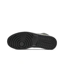 Nike Jordan Air Jordan 1 Mid Comfortable, Shock-Absorbing, And Slip-Resistant Mid-Top Retro Basketball Shoes, Unisex, Black And Gold, 2023 Edition - 852542-007 - Xem 5