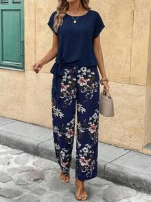Clasi Conjunto de 2 piezas de blusa con moño elegante y minimalista en color rosa, combinada con pantalones de pierna ancha con estampado floral, adecuado para el verano - Azul marino - Ver 6
