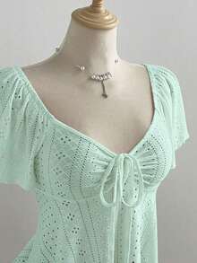 Blusa casual versátil de estilo francés para mujer, de punto puro blanco, con cuello en V, cordón y manga corta ajustada - Verde - Ver 3