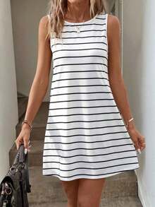 Vestido corto holgado de verano para mujer con estampado de bloques de color y rayas, ideal para vacaciones y uso diario - Blanco - Ver 1
