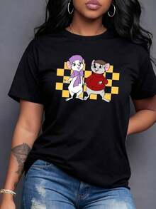 Dos ratones simpáticos con ropa moderna sobre fondo de cuadros amarillos que simbolizan amistad y aventura camiseta para mujer con arte divertido y toque urbano-Vintage Street Style Unisex Loose Cotton Short Sleeve Crew Neck-Shirt - Negro - Ver 7