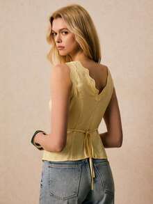 Camiseta sin espalda con escote en V, encaje y parches con estampado floral pequeño, estilo casual de verano y vacaciones - Amarillo - Ver 5