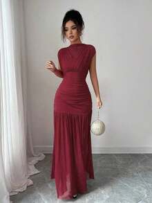 Nuevo vestido largo de moda con cuello alto, sin mangas, rojo sólido, con diseño sexy de malla calada y plisados en corte evasé, adecuado para graduación, eventos festivos y citas - Burdeos - Ver 4