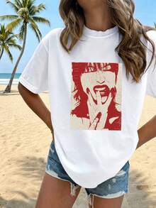 Camiseta de Mujer 2026, Nueva Camiseta de Verano con Cuello Redondo y Estampado Estilo Rock, Contraste Rojo y Blanco, Estampado de Carácter Expresivo, Seda de Leche Doble Cepillada, Cómoda y Transpirable, Versátil para Uso Diario, Viajes al Trabajo, Casual, Efecto Adelgazante, Top Multicolor. - Blanco - Ver 1