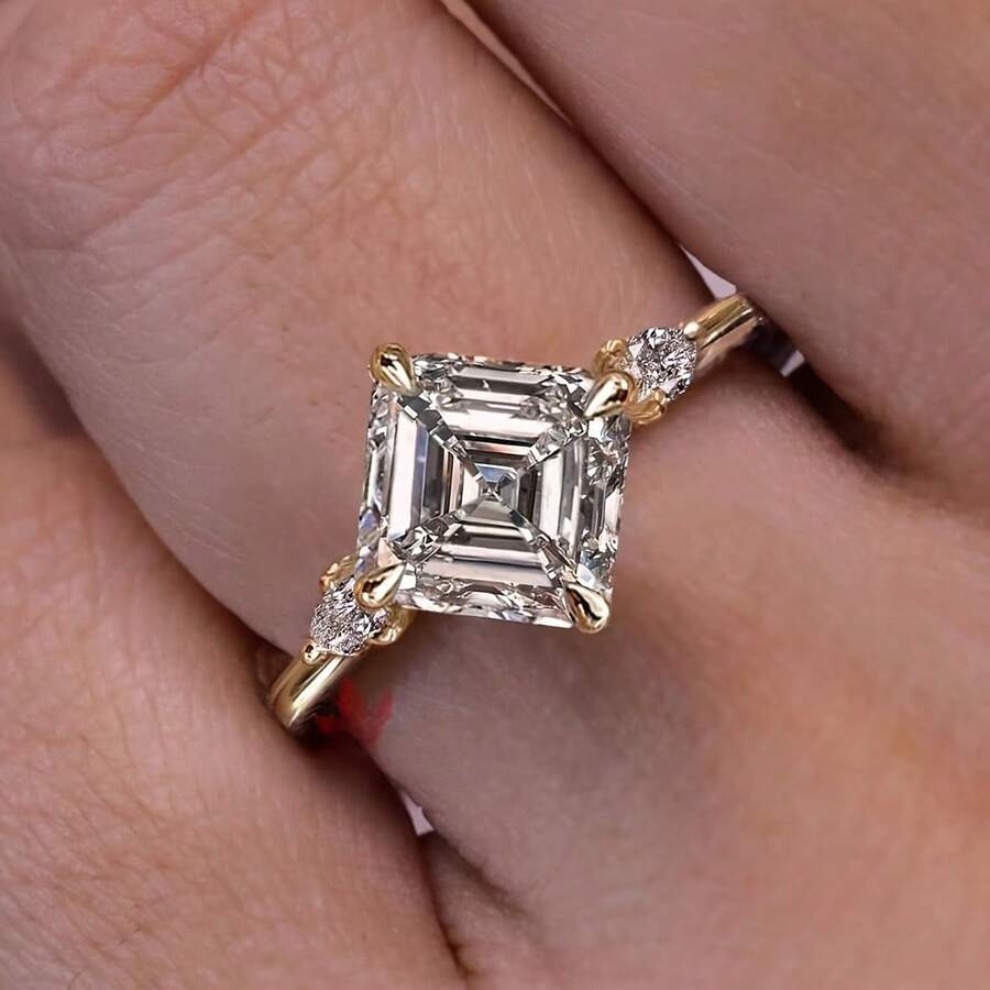 18K Gold Plated Classic Minimalist Square Cubic Zirconia Inlaid Versatile Wedding Ring For Women - Gold - View 1