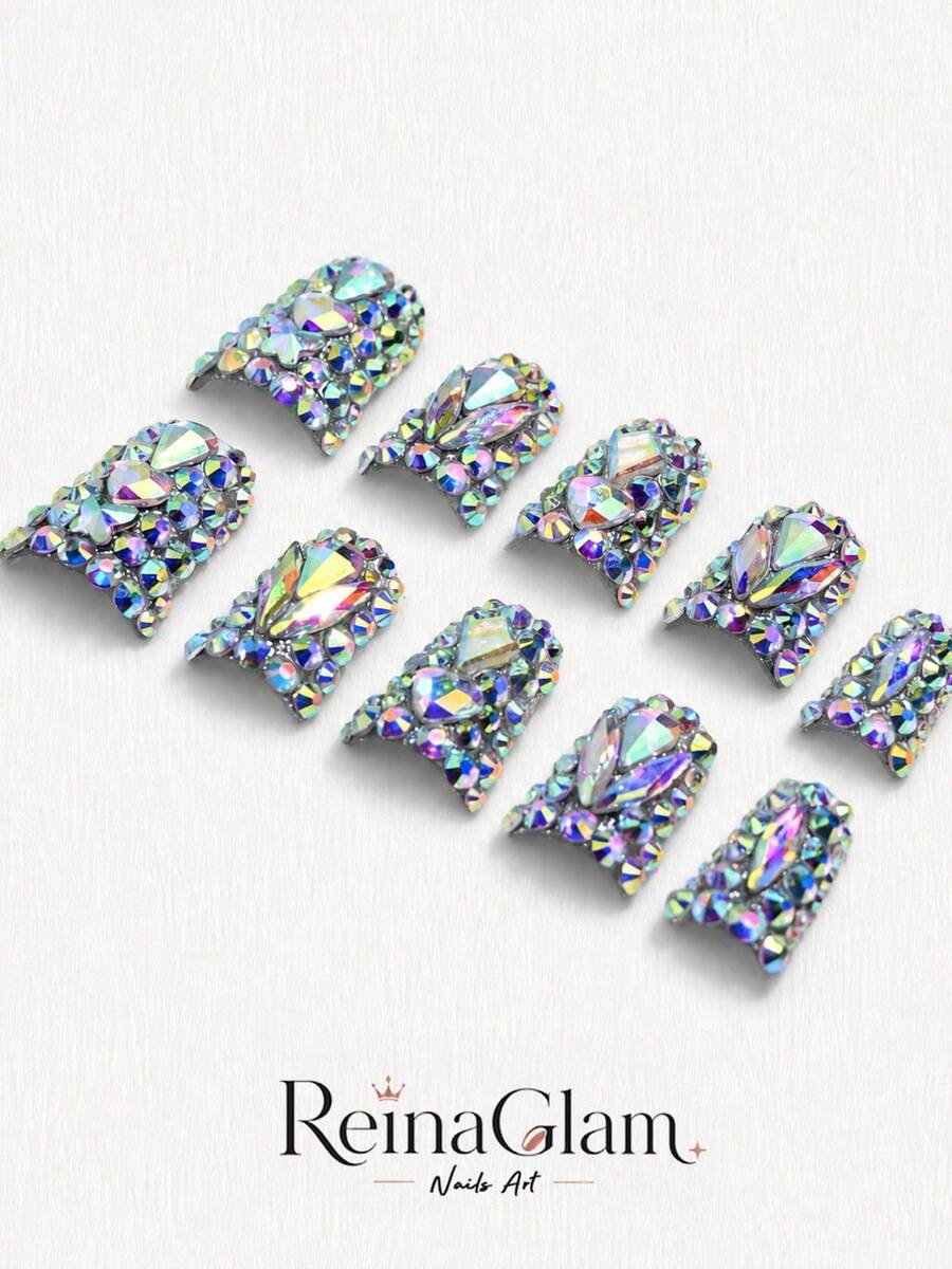 10 uñas postizas cortas Y2K con elementos de cristal de lujo, hechas a mano para uñas de primavera y verano de niñas, con cristales brillantes y detalles transparentes, perfectas para fiestas y atuendos casuales, incluye un kit de herramientas para una fácil aplicación. - Blanco - Ver 1