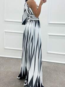 Off-The-Shoulder Print Dress With A Casual Slit For Everyday Wear - 白色 - 查看 4