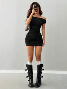 Vestido mini con hombros descubiertos y volantes, sexy - Negro - Ver 5
