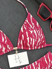 Conjunto de bikini de 2 piezas con tirantes finos, cuello halter, base negra, lunares blancos y estampado aleatorio dulce y lindo con corte alto en los laterales para mujer, primavera/verano 2026 - Multicolor 2 - Ver 4