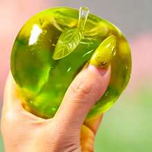 2026 Nuevo juguete de rebote lento con forma de manzana verde - Juguete para dedos - Juguete antiestrés - Adecuado para adolescentes y adultos para aliviar la ansiedad - Novedoso e interesante gadget antiestrés - Regalo de relajación - Regalo para amigos - Regalo coleccionable - Regalo de vacaciones - Regalo de cumpleaños - Artículo pensativo - Regalo ideal - Multicolor - Ver 14
