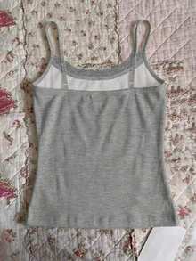 Camiseta de tirantes de mujer con bordado de perro salchicha, corazón y rayas con encaje de contraste - Multicolor 3 - Ver 2