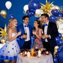 Kit de guirnalda de arco de globos con baño de oro blanco y azul marino 115 piezas, confeti de estrellas de papel de aluminio, globos de látex para decoración de fiesta de graduación 2026 ideal para ceremonia de graduación de escuela secundaria, universidad, aula, decoración de pared del hogar, celebración de la clase graduada - multicolor - Ver 4