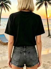 Women's T-Shirt: This Black, Short-Sleeved, Urban-Style T-Shirt For Women Features Cute Mexican Taco Designs And The Fun Slogan "Let's Taco Bout It." It's A Casual And Fashionable Outfit Suitable For Everyday Wear, Parties, Vacations, And Summer Holidays. It's A Classic And Stylish Garment For Women. - 黑色 - 查看 5