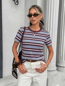 Camiseta casual de mujer de cuello redondo de manga corta a rayas, camiseta a rayas de estilo retro francés de color café, top de manga corta de cuello redondo estilizador y versátil, camiseta básica casual suave y pegajosa, top a rayas, pri - Multicolor - Ver 4