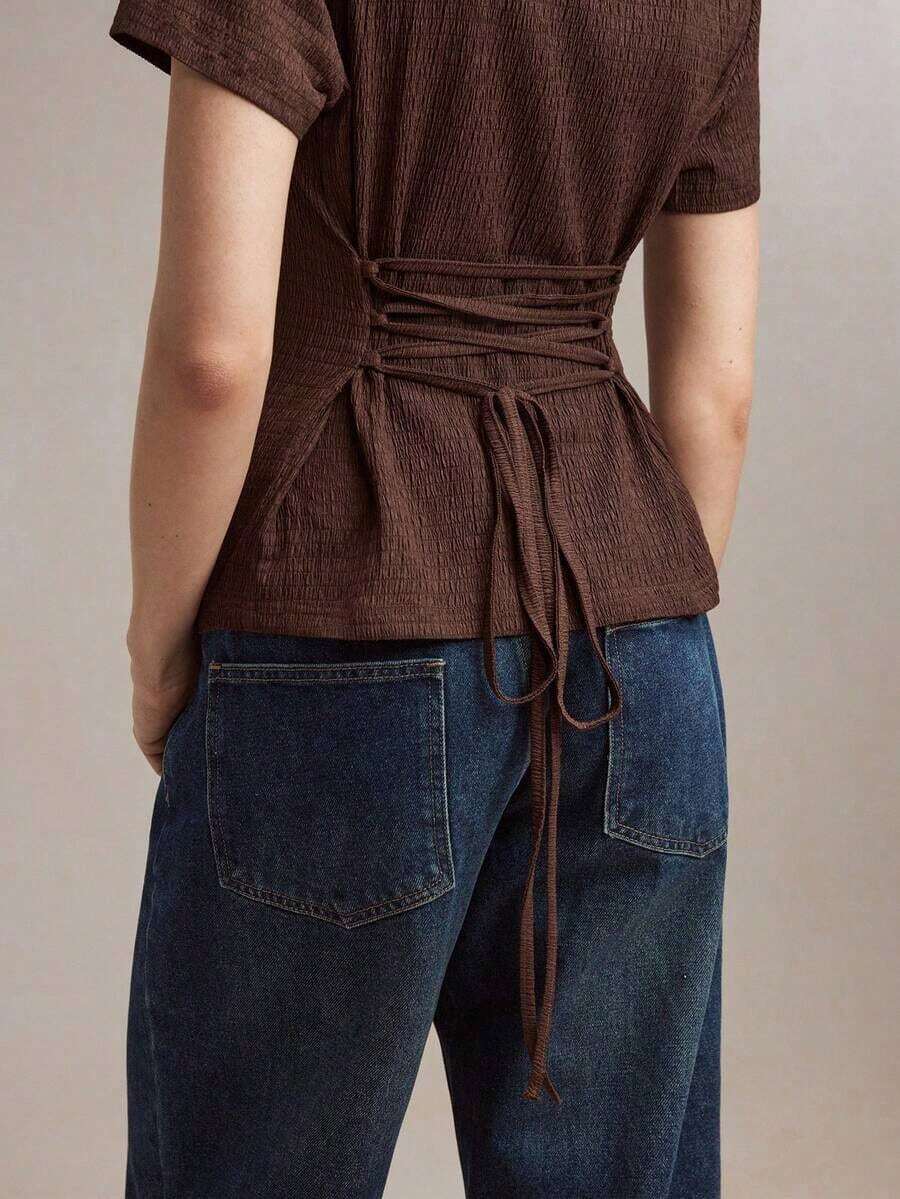 Nueva camiseta de punto texturizada con cuello de barco color café con leche, diseño de lazo ajustable en la cintura, versátil para la oficina, el transporte, los negocios, las ocasiones sociales, estilo Y2K - Caqui - Ver 1
