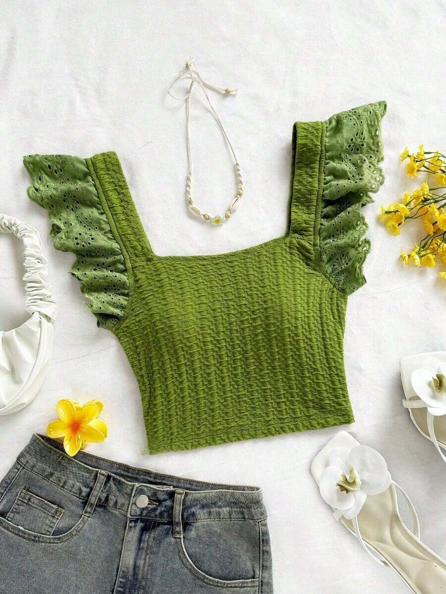 Elegante top corto de mujer de punto con plisados, adornos de encaje floral y diseño ideal para vacaciones - Verde - Ver 1