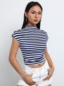 Camiseta crop con estampado de rayas de manga murciélago - Azul y blanco - Ver 3